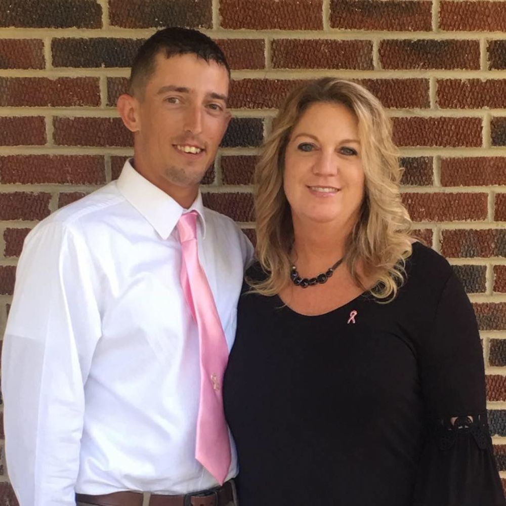 Meet your Posher, Lora